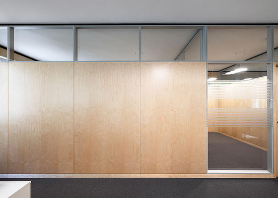 切断された固体ガラス隔壁壁システム 扉付き鋼メラミンのHPL